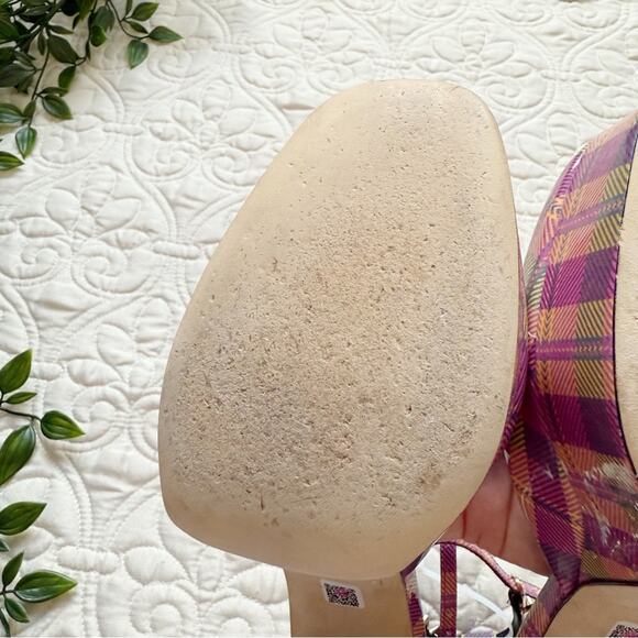 Larroude Ari Pumps in Pink Tartan Patent Leather Sz 8 - Picture 6 of 7